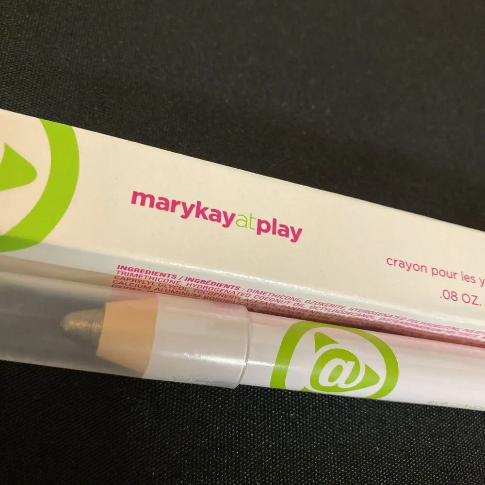Mary Kay At Play Eye Crayon Green Tea Eyeshadow